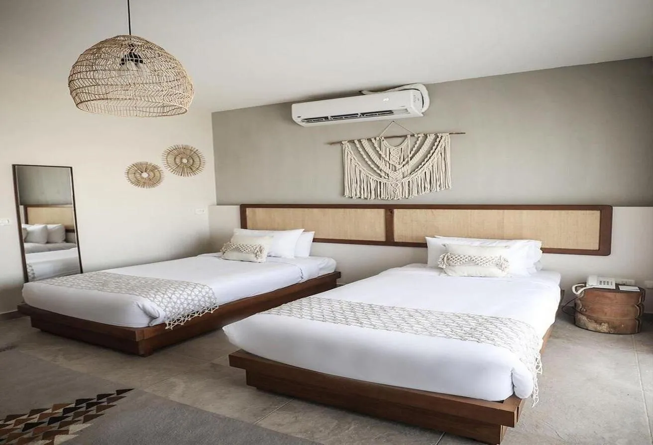 Sale in Ras Al Hekma: Furnished Cabin in Ras El Hekma with 5% dp