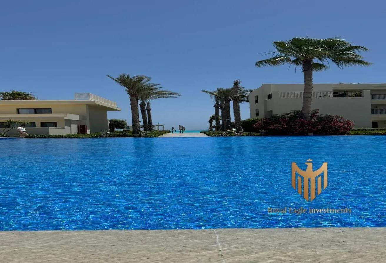 Sale in Marassi: دوبلكس في مارينا ڤيوز بحري علي اللاجون مباشره