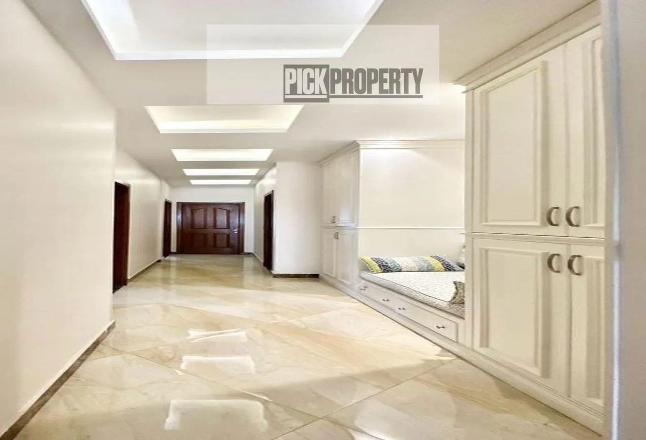 Sale in 5th Settlement Compounds: Apartment in First Settlement - Super Lux Finishin