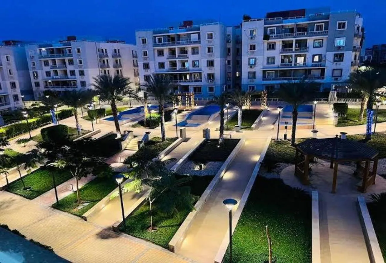 Sale in JAYD Residence: شقة موقع مميز في فيو لاندسكيب في جايد امام الرحاب