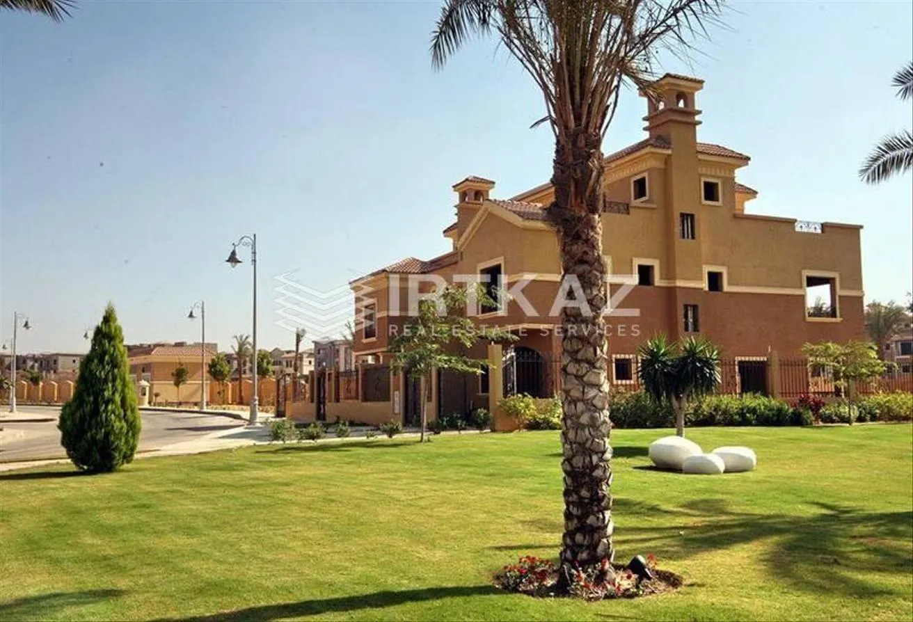 Sale in Les Rois: Own your villa FULLY FINISHED READY TO MOVE
