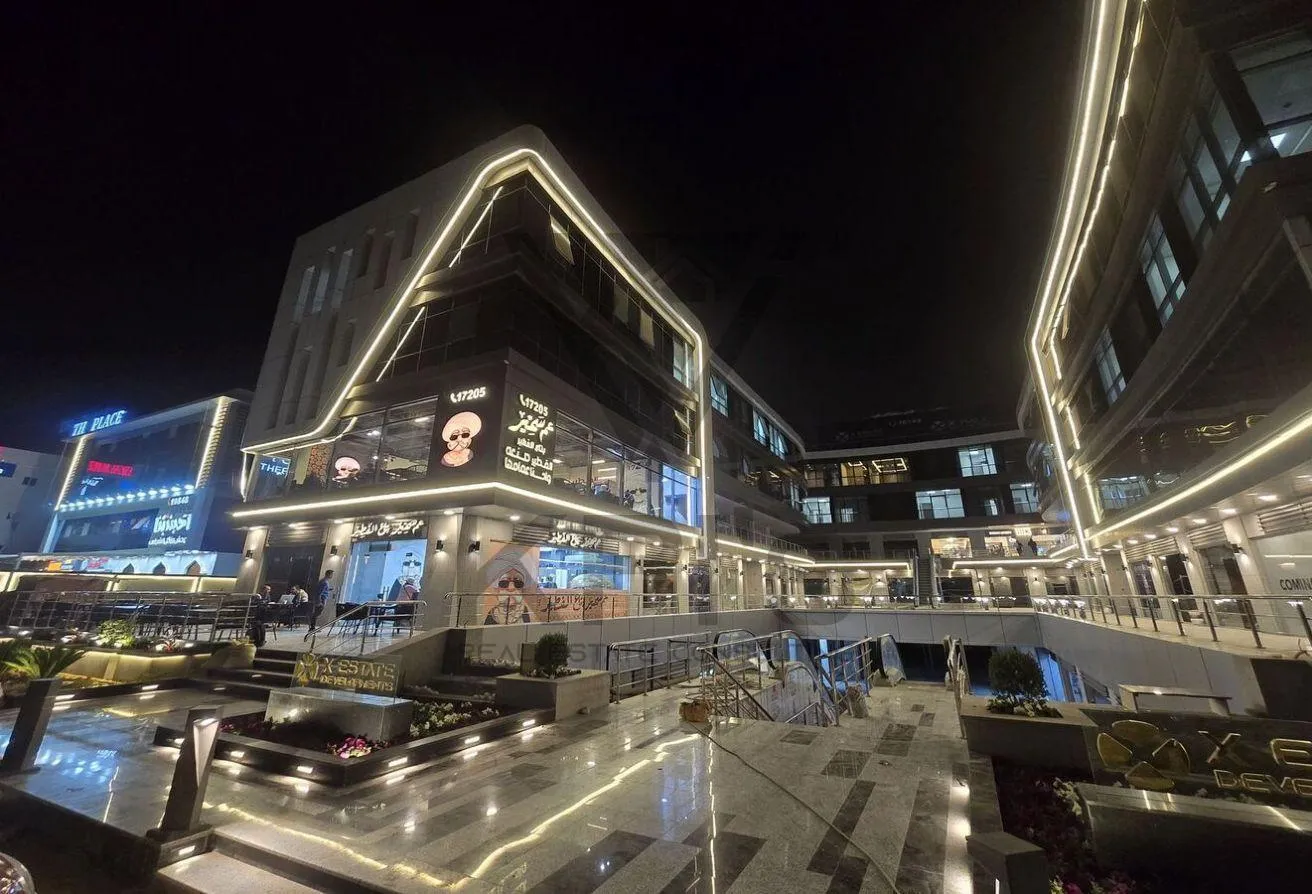 Rent in X Mall: Shop | First Floor | 3 Escalators | 2 Elevators | for all activities