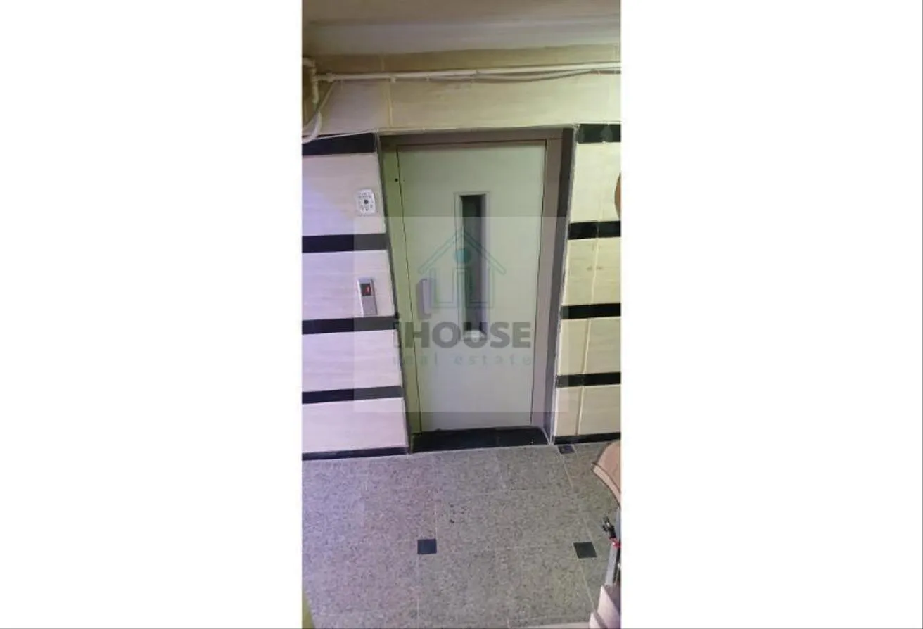 Gallery Image 16