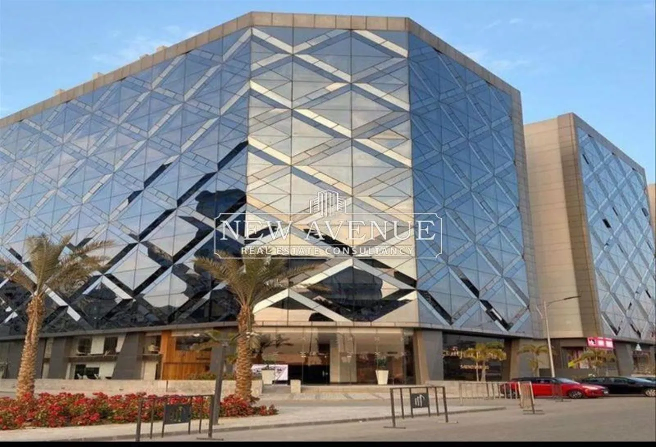 البيع في وان قطامية: تشطيب الترا مودرن بفيو مفتوح بالكامل 