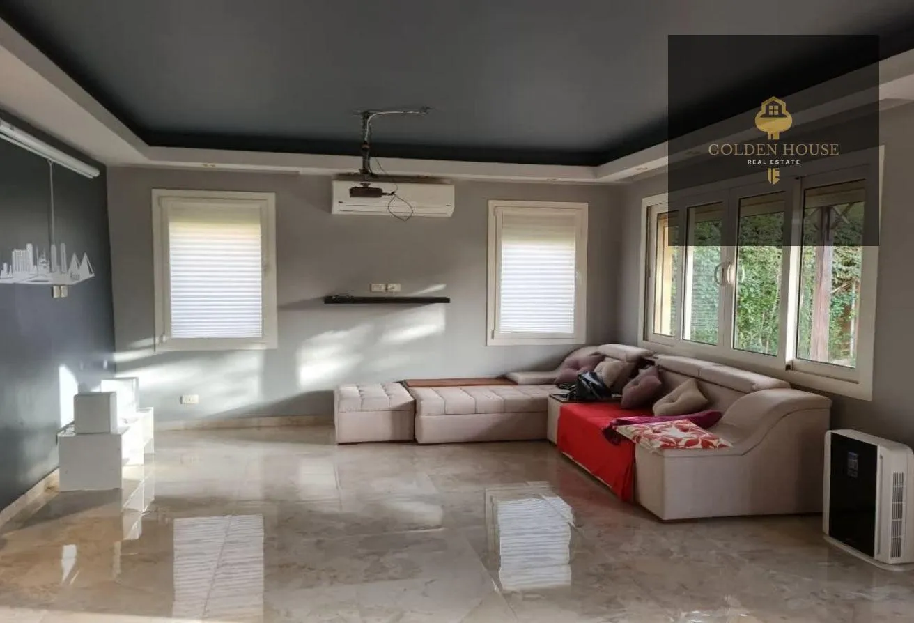 Sale in Mivida: For sale a distinctive standalone villa in Mivida