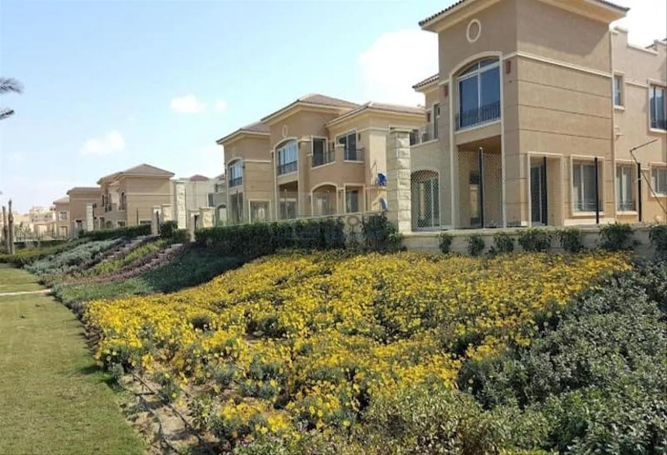 Sale in Stone Park: Villa Resale-less than company price15M Stone park