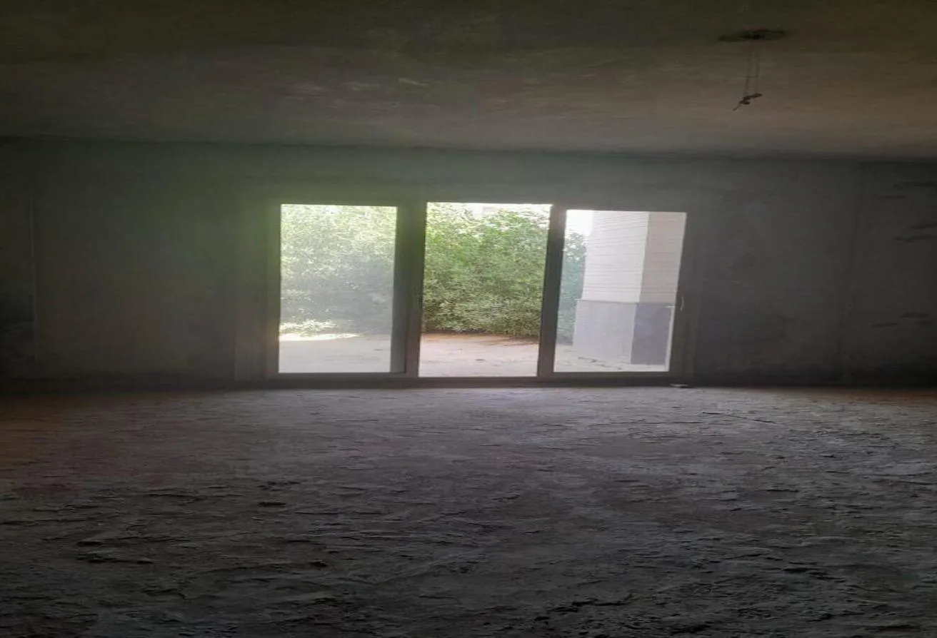 Gallery Image 18