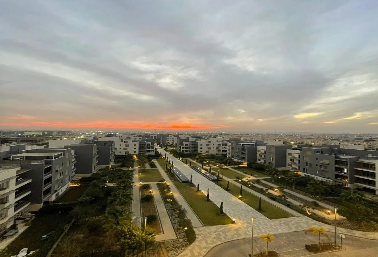 Rent in Aeon: Apartment Furnished for rent in Aeon Towers