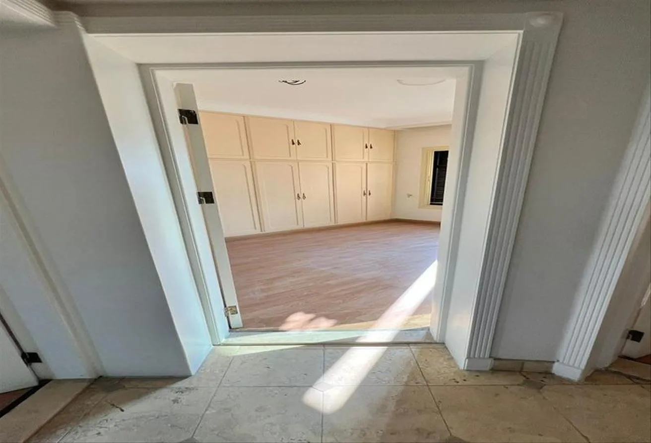Gallery Image 9