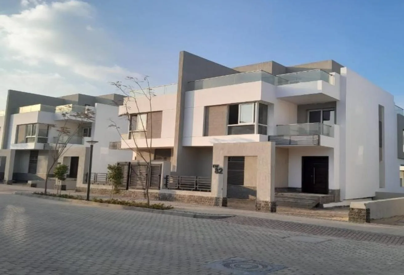 Sale in Beta Greens: Townhouse for immediate delivery with disc 25%