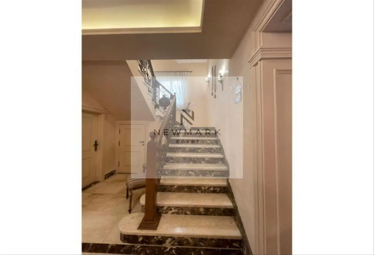 Gallery Image 15