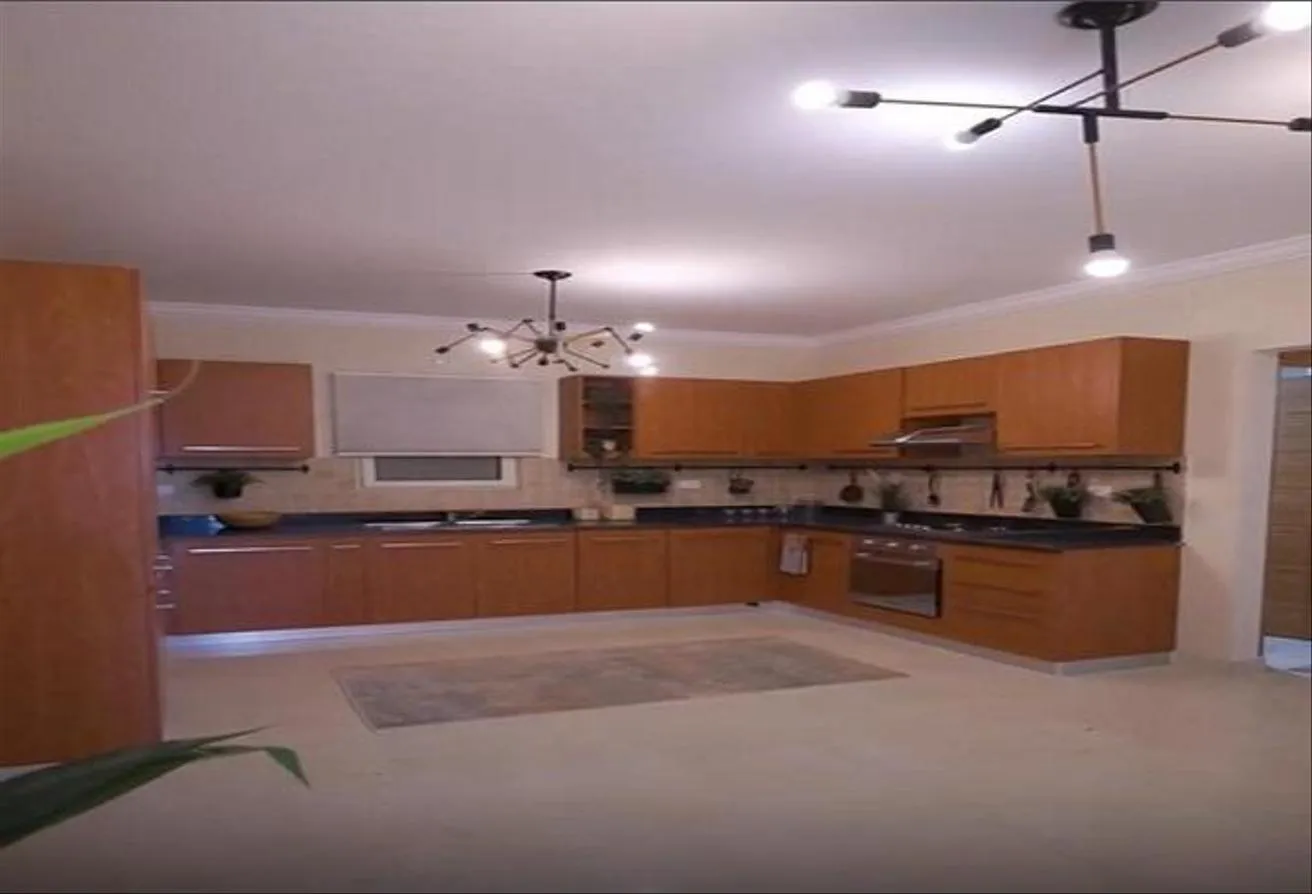 Gallery Image 10