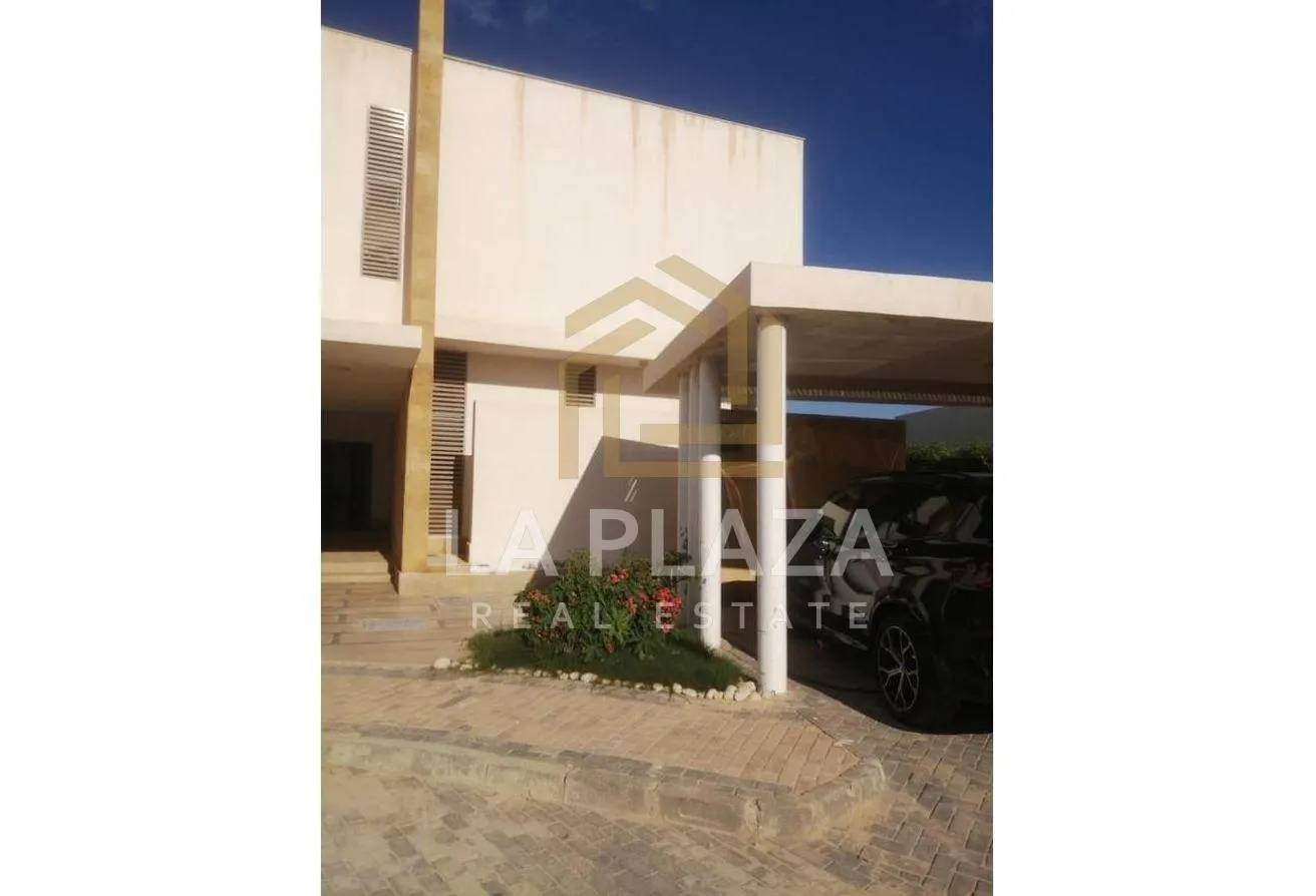 Gallery Image 12
