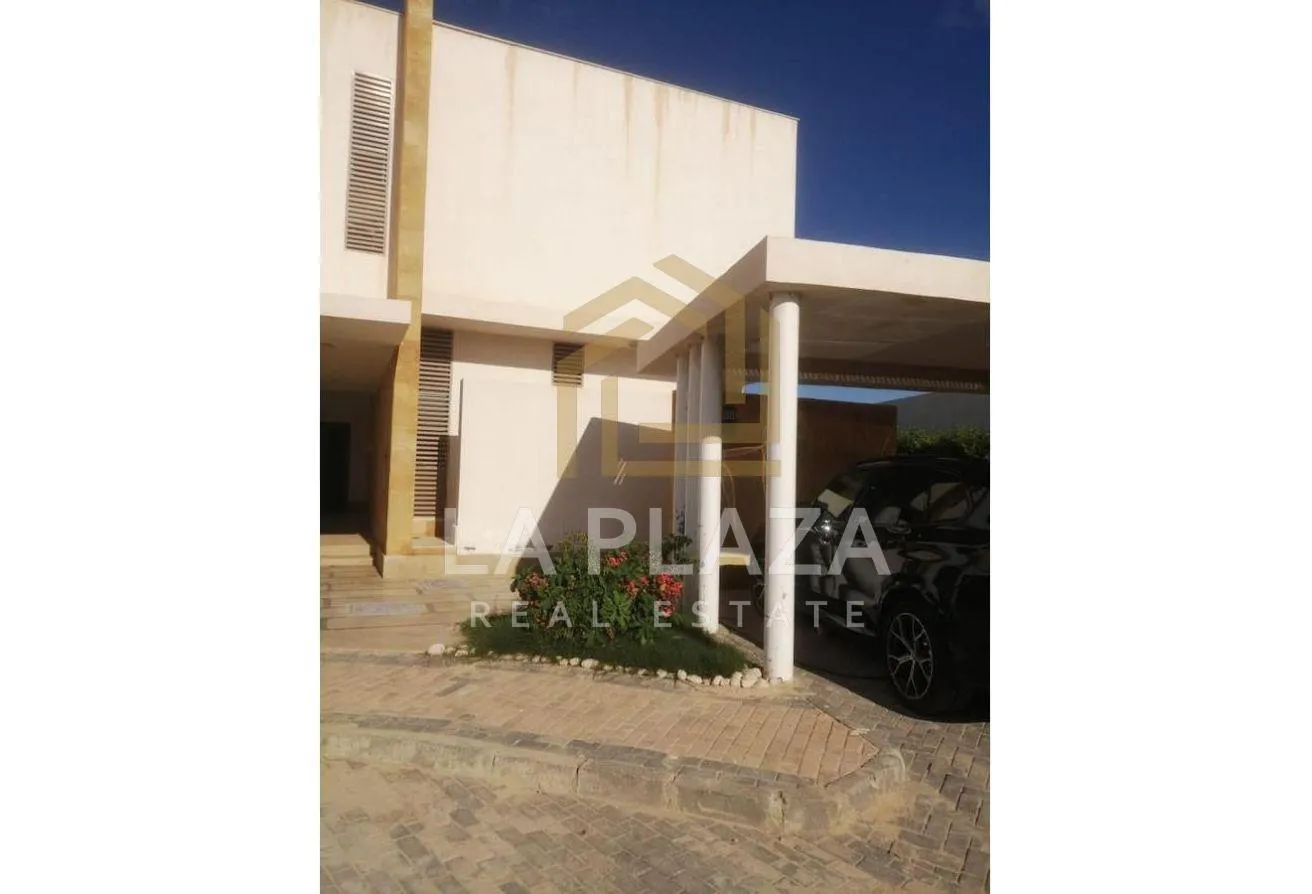 Gallery Image 13