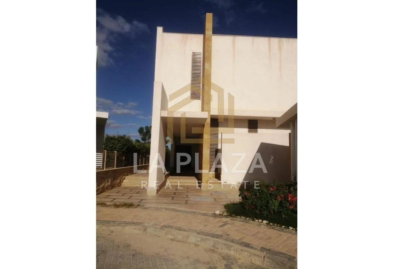 Gallery Image 14