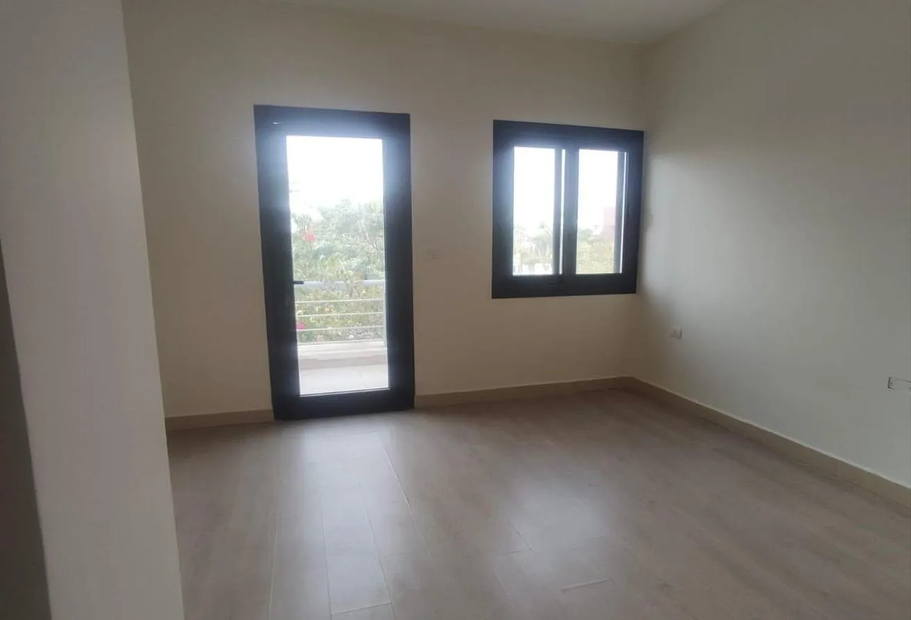 Rent in Hyde Park: Mazont for rent in Hyde Park Compound, Fifth Settl