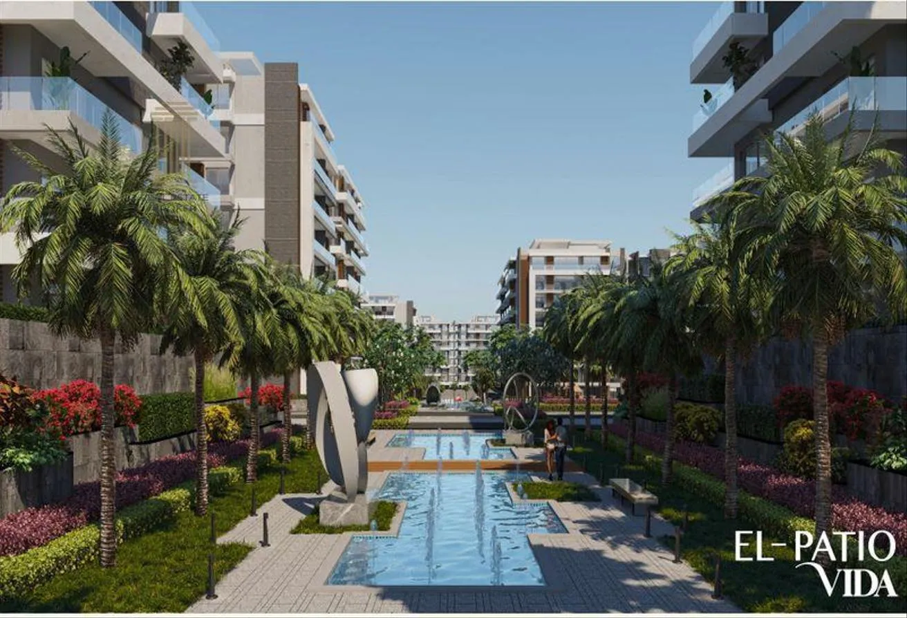 Sale in El Patio Town: بنتهاوس 158م بحري باتيو فيدا كمبوند التجمع 5% مقدم