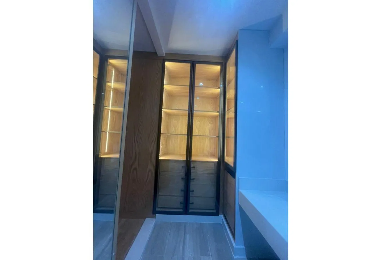 Gallery Image 14