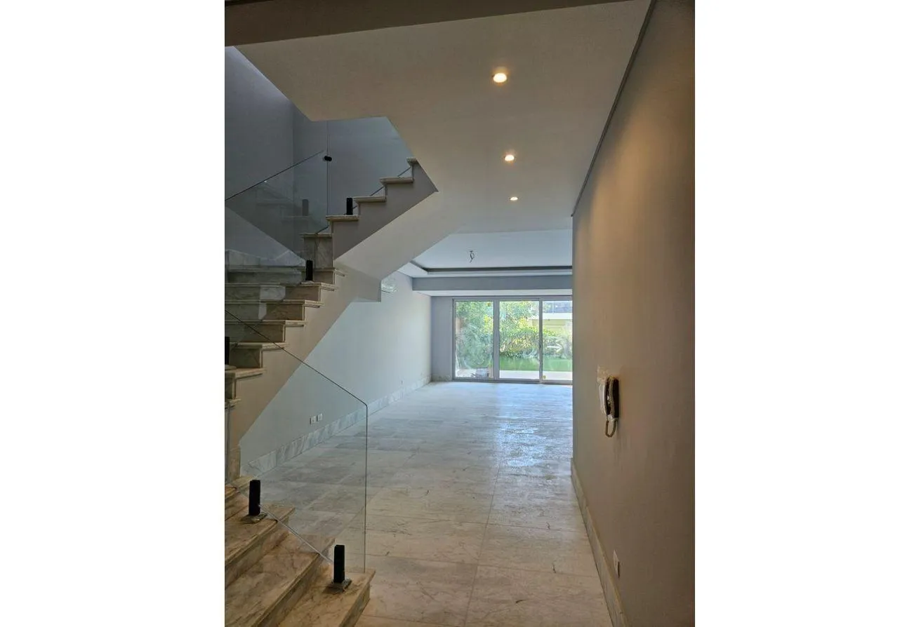 Rent in Westown: Townhouse for rent in Westown Sodic, Sheikh Zayed