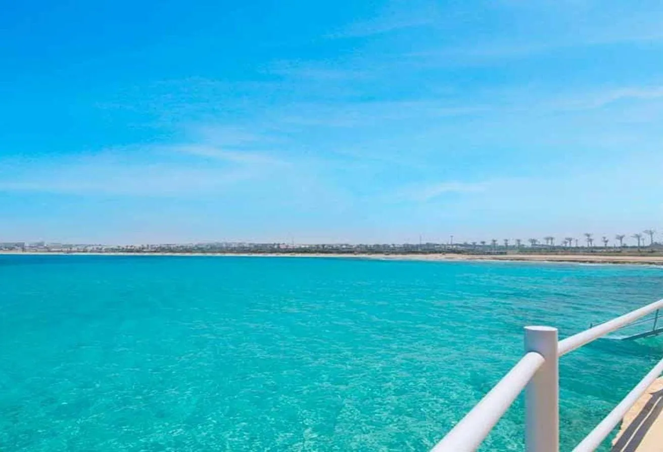 Sale in Caesar Island: توين هاوس كورنر للبيع فيو مميز للبحر في سيزر سوديك