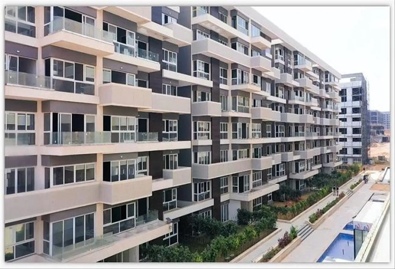 Sale in Scenario: Apartment Delivery 1 Y in New Capital 4%Dp+Over10Y