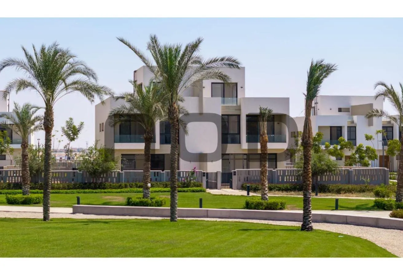 Sale in Al Burouj Compound: Twin House For sale under market price -RTM
