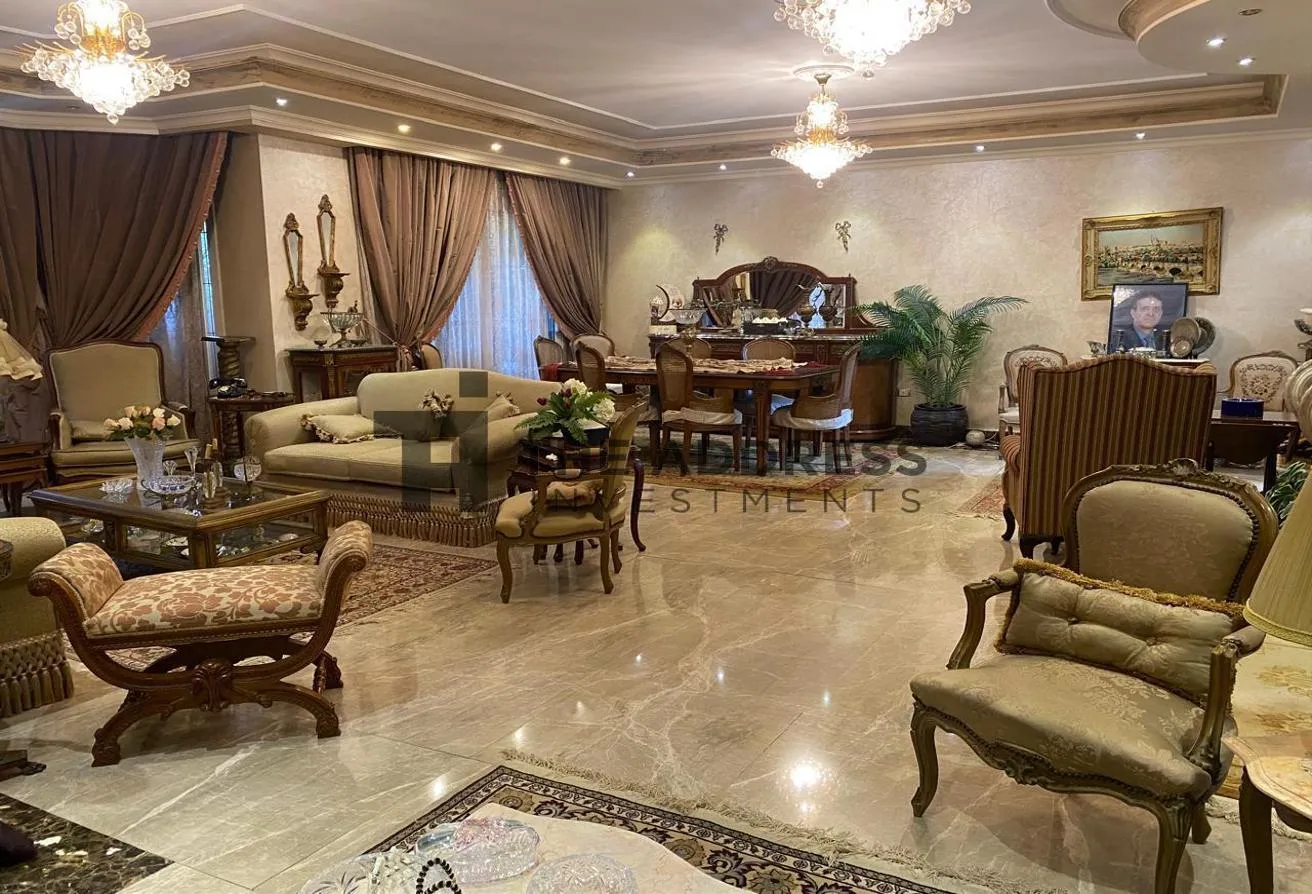 Sale in Bellagio: Twin House Under Market Price In Belagio