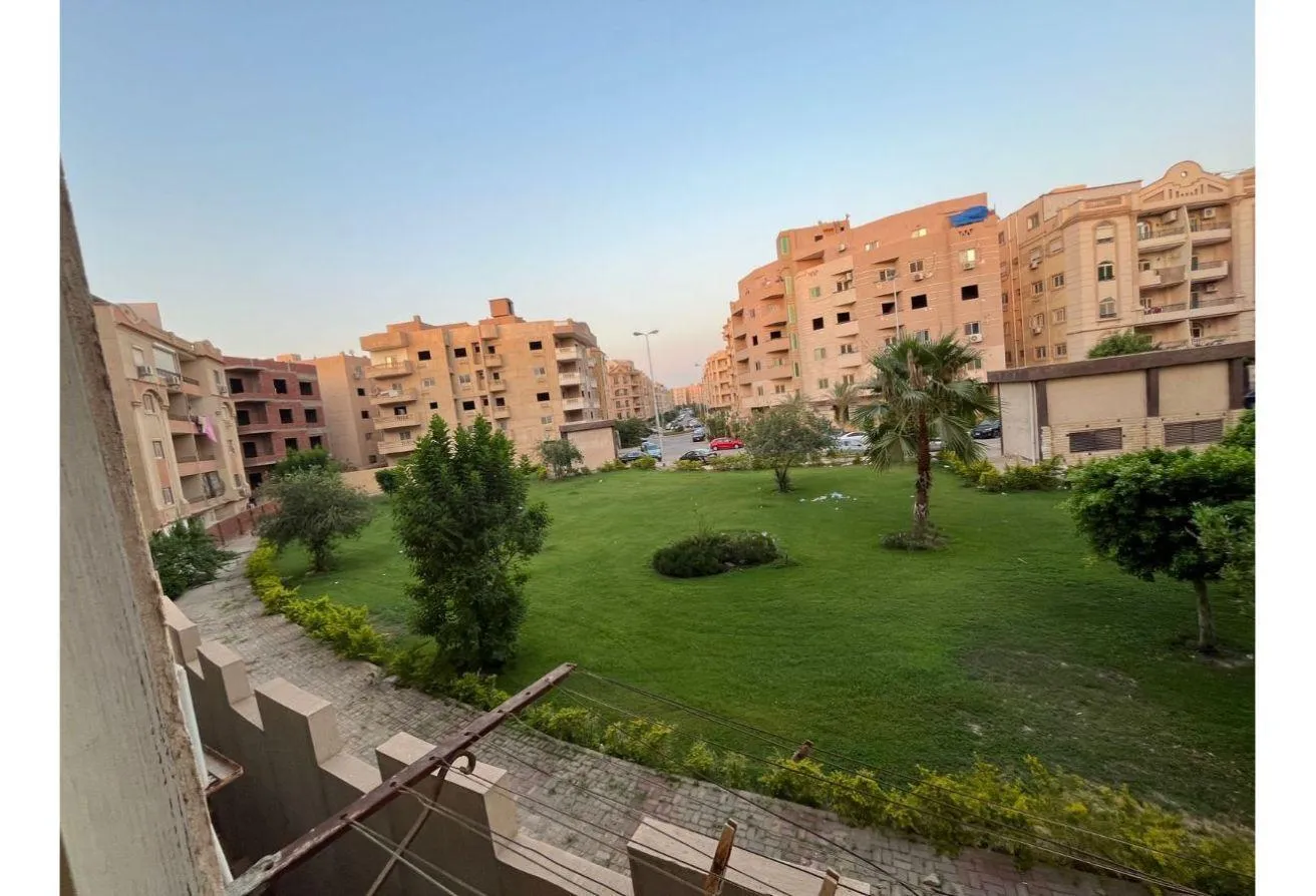 Sale in El Banafseg Apartment Buildings: شقه للبيع في البنفسج عمارات دقيقه من واتر واي