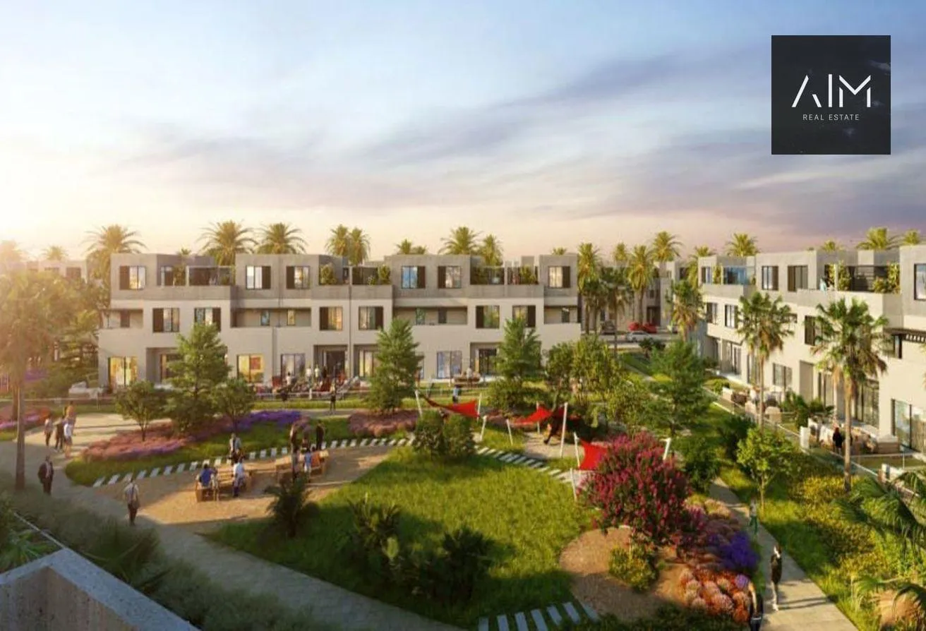 Sale in Al Burouj Compound: townhouse with roof deliver next year Q:93K