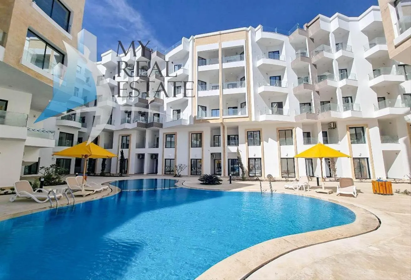 Sale in Hurghada Resorts: 3 bedroom apartment in a new popular compound