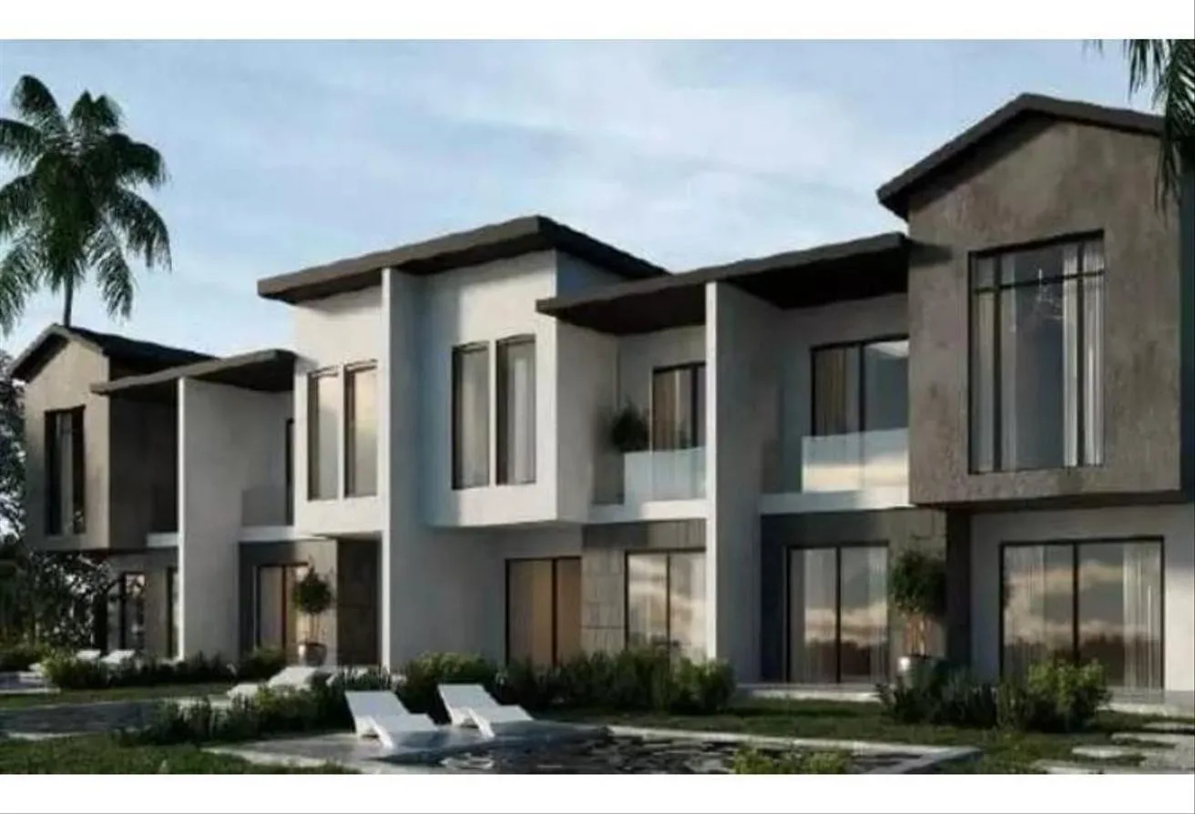 Sale in Creek Town: Town house for sale at Creek town New Cairo