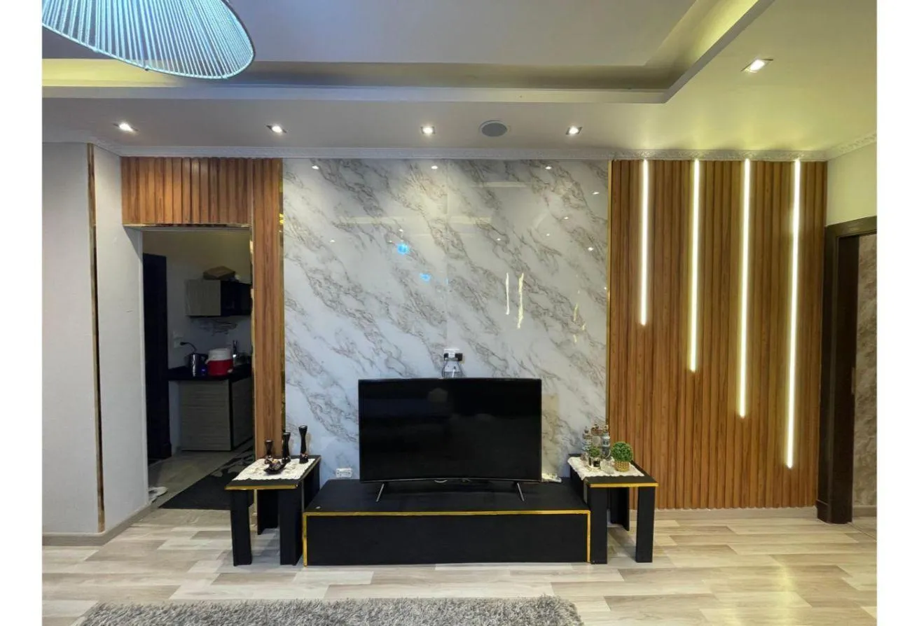 Sale in North Lotus: دوبلكس للبيع في اللوتس الشمالية بسعر لقطة