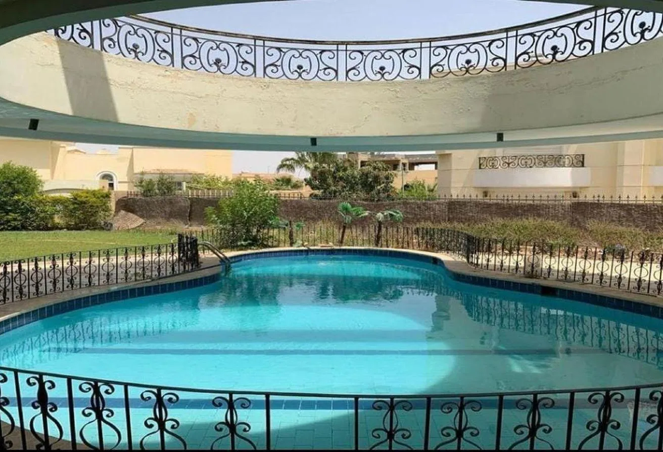 Sale in Al Yasmine Greenland: El Yasmine Greenland, Villa for sale in 6October