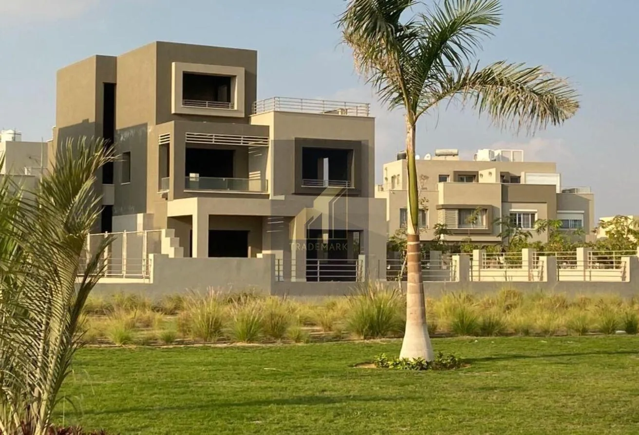Sale in Palm Hills Katameya Extension: Under Market Price Villa In Palm Hills Extension