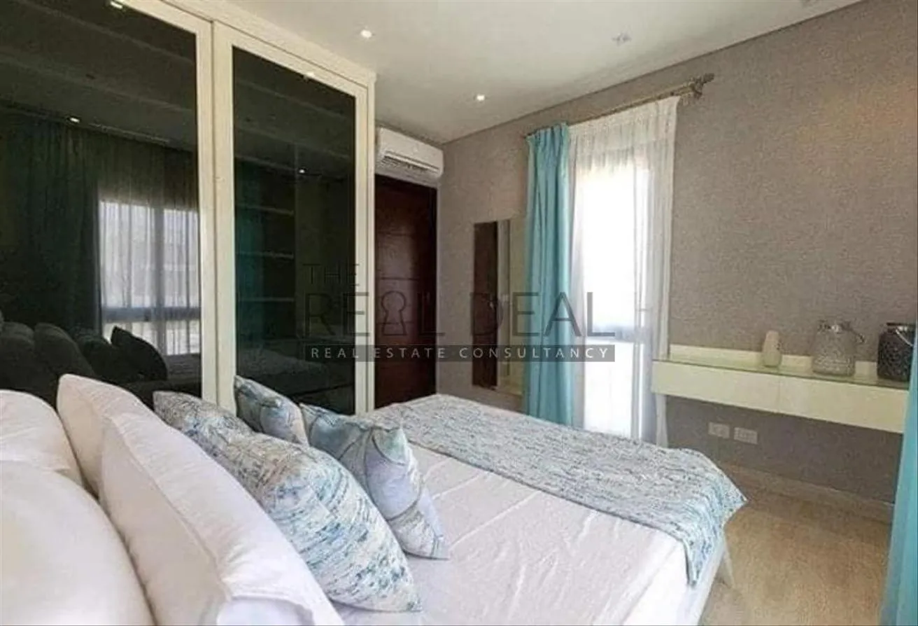 Gallery Image 15