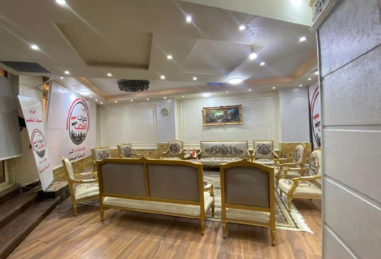 Rent in Al Shouyfat: دوبلكس للإيجار إداري حى الشويفات