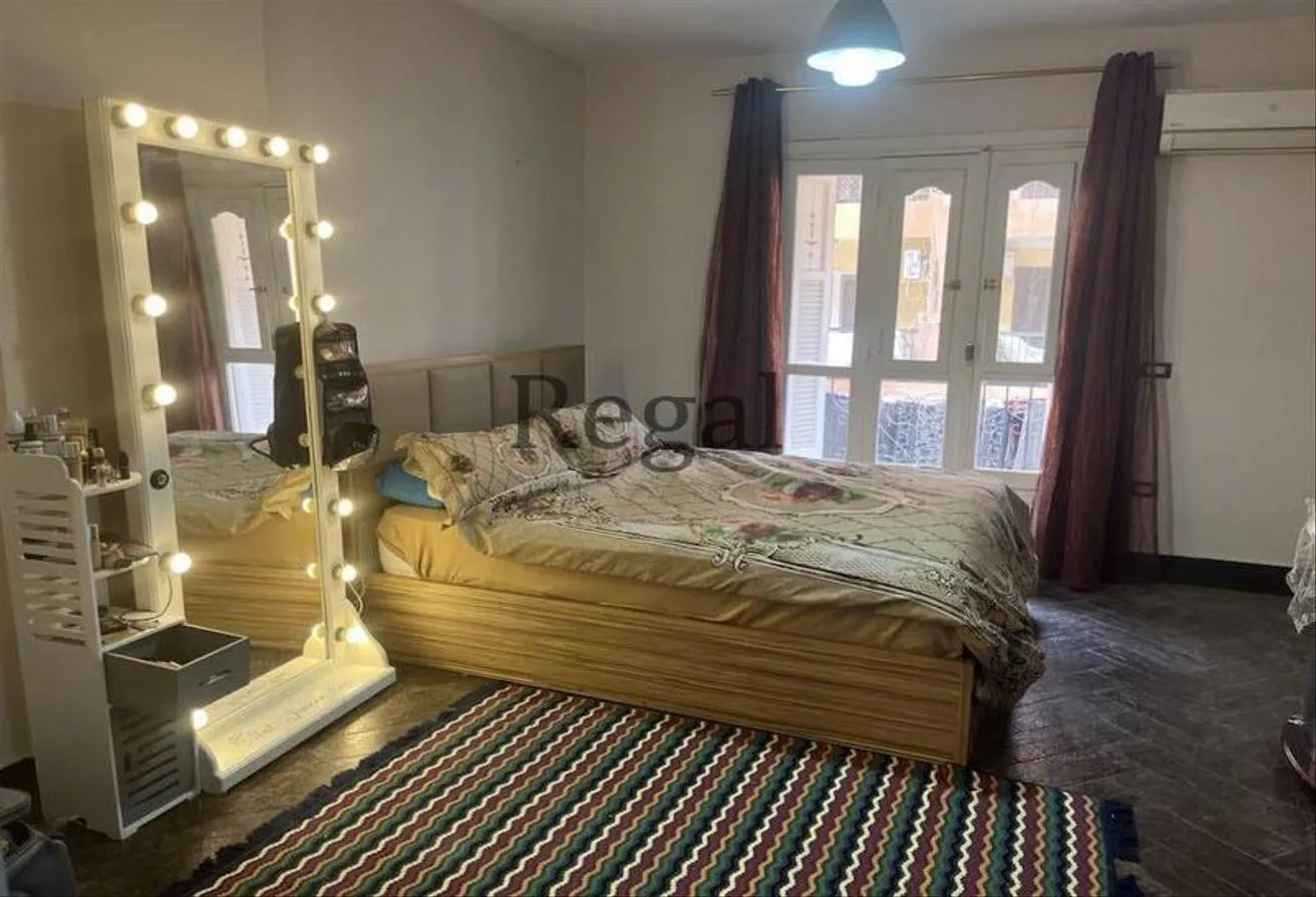 Rent in Green Residence 1: شقة للأيجار ارضي بجاردن في الحي السابع الشيخ زايد