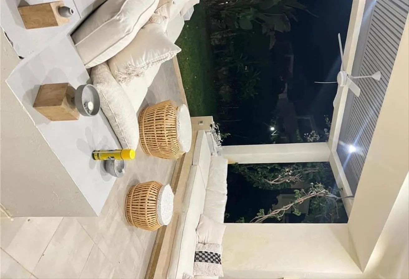 Sale in Hacienda White: Ground Chalet For Sale In Hacienda White Sahel
