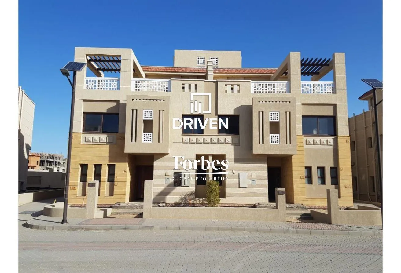 Sale in Green IV: Twin House Palm Hills - Sheikh Zayed - sale .