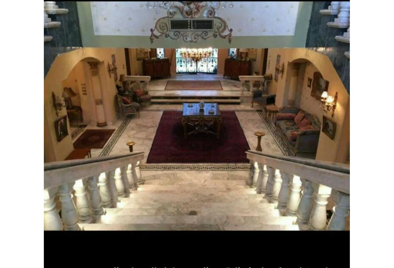 Gallery Image 12