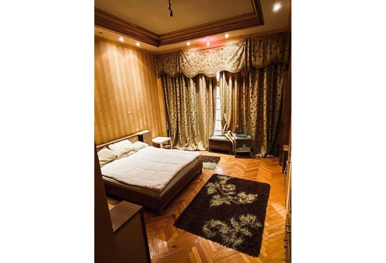 Gallery Image 9