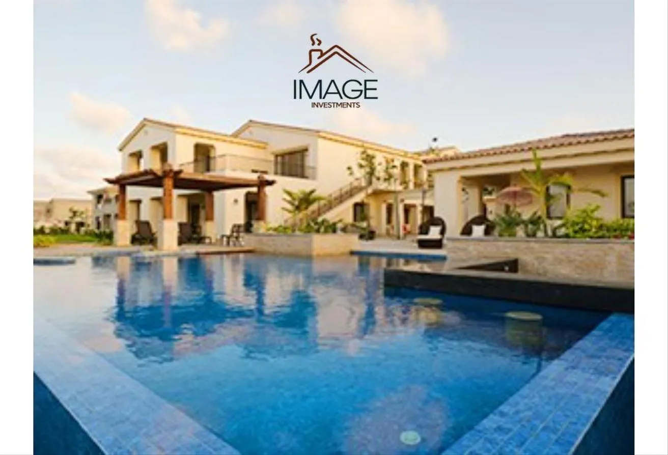 Sale in Marassi: Luxury Villa for sale sea view in Siena – Marassi