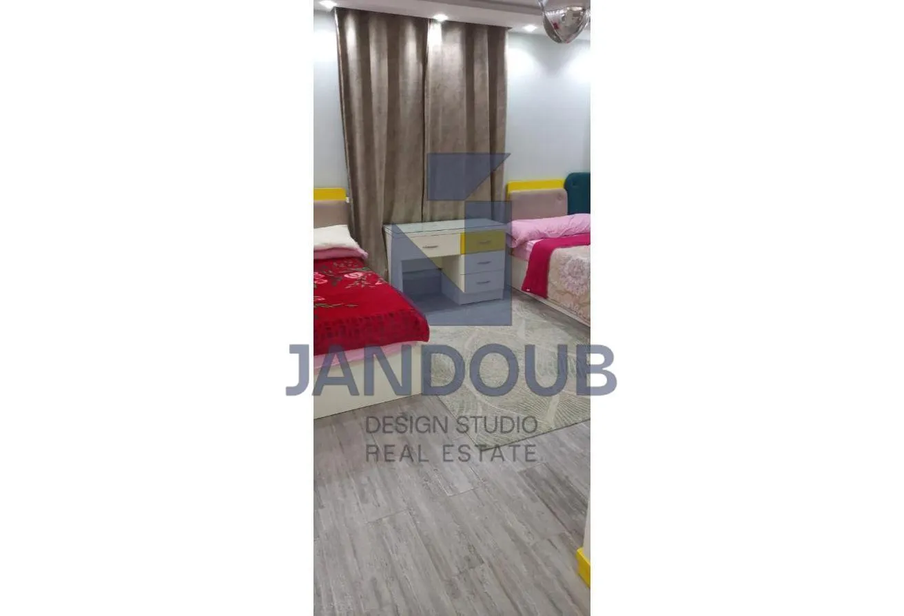 Gallery Image 6