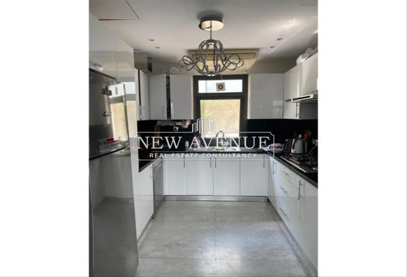 Townhouses for rent in Shorouk City - 46 townhouses for rent Egypt