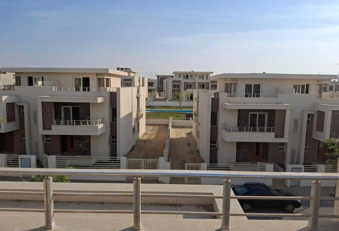 Sale in VIVENS El Shorouk: Townhouse 220m for sale ,Vivens ,El Shorouk City