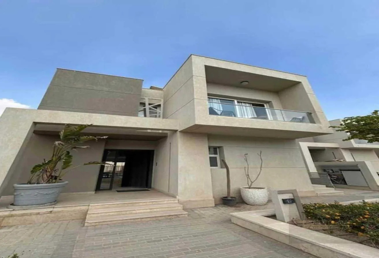 Sale in Mountain View Giza Plateau: Modern Villa Special Price over 9y near New Giza