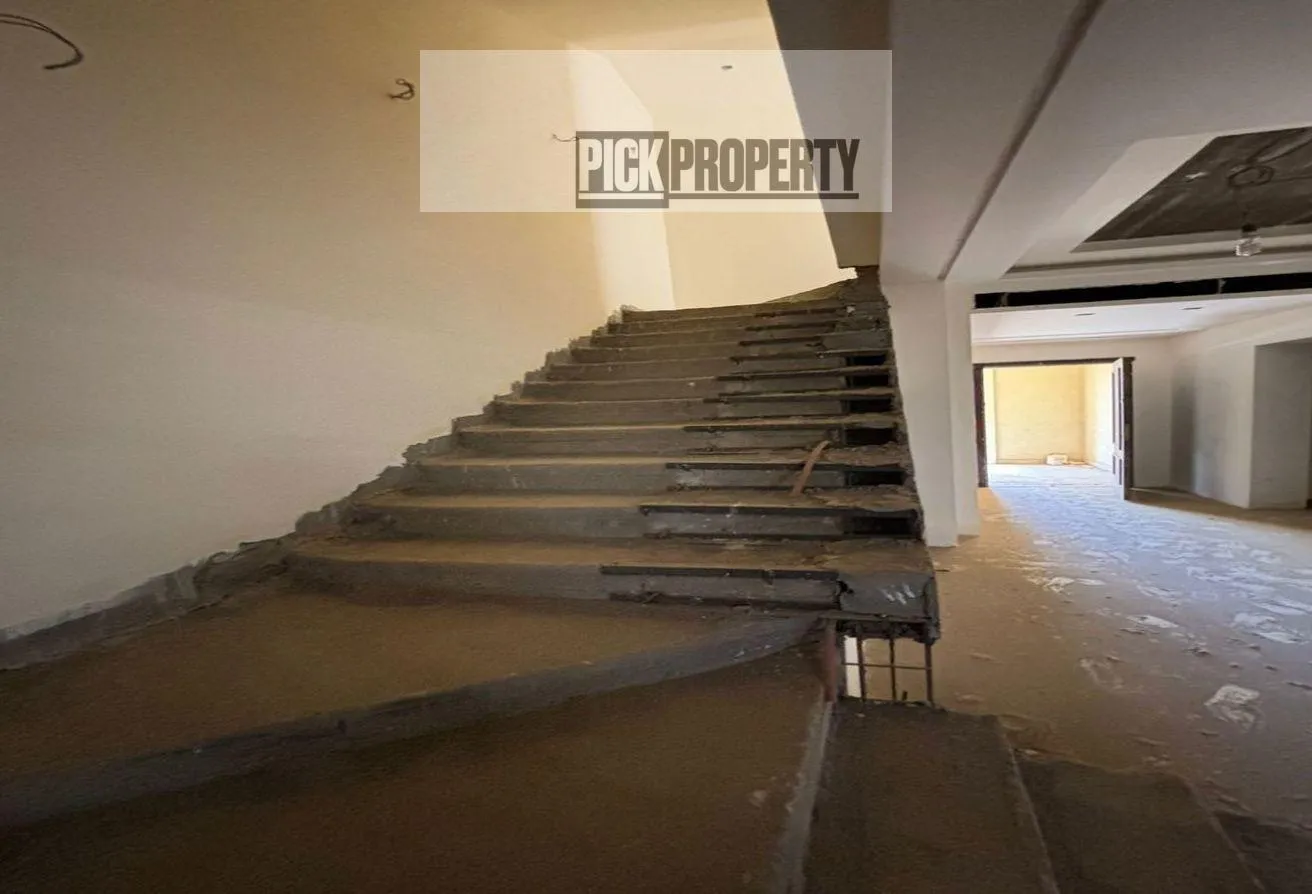 Gallery Image 15