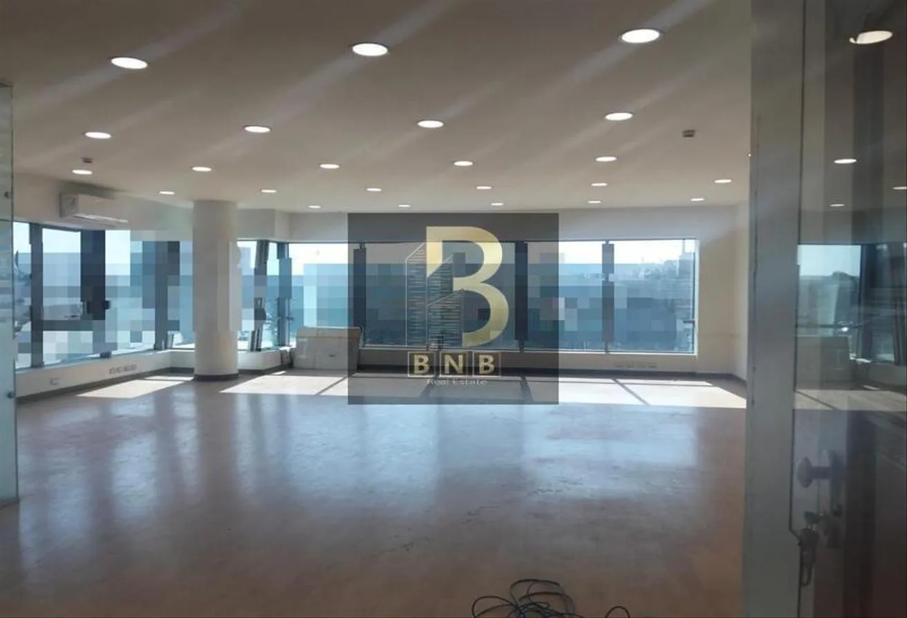 Rent in V90: Finished Office with Lowest Market Price 90th st