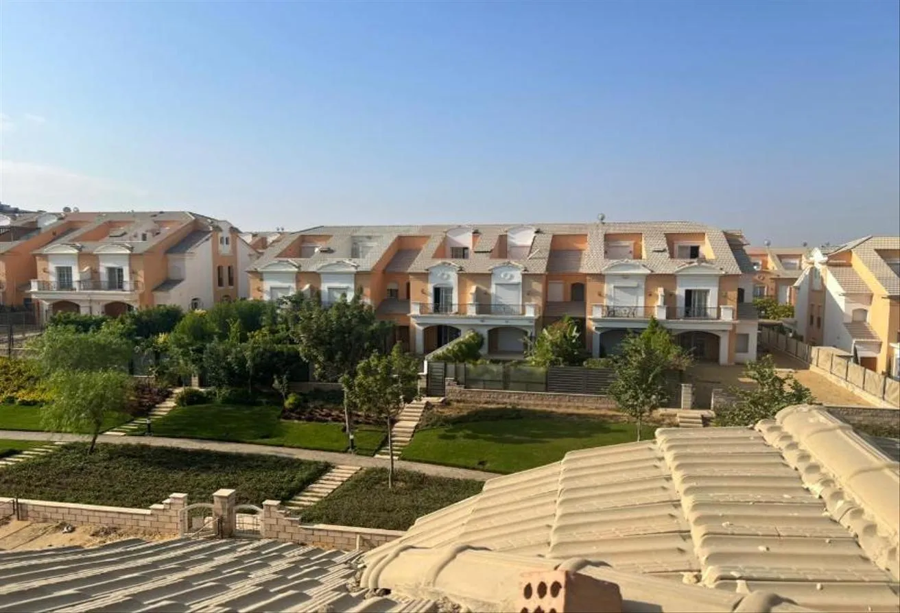 Sale in Layan Residence: Town house 266m sale in Compound Layan Sabbour