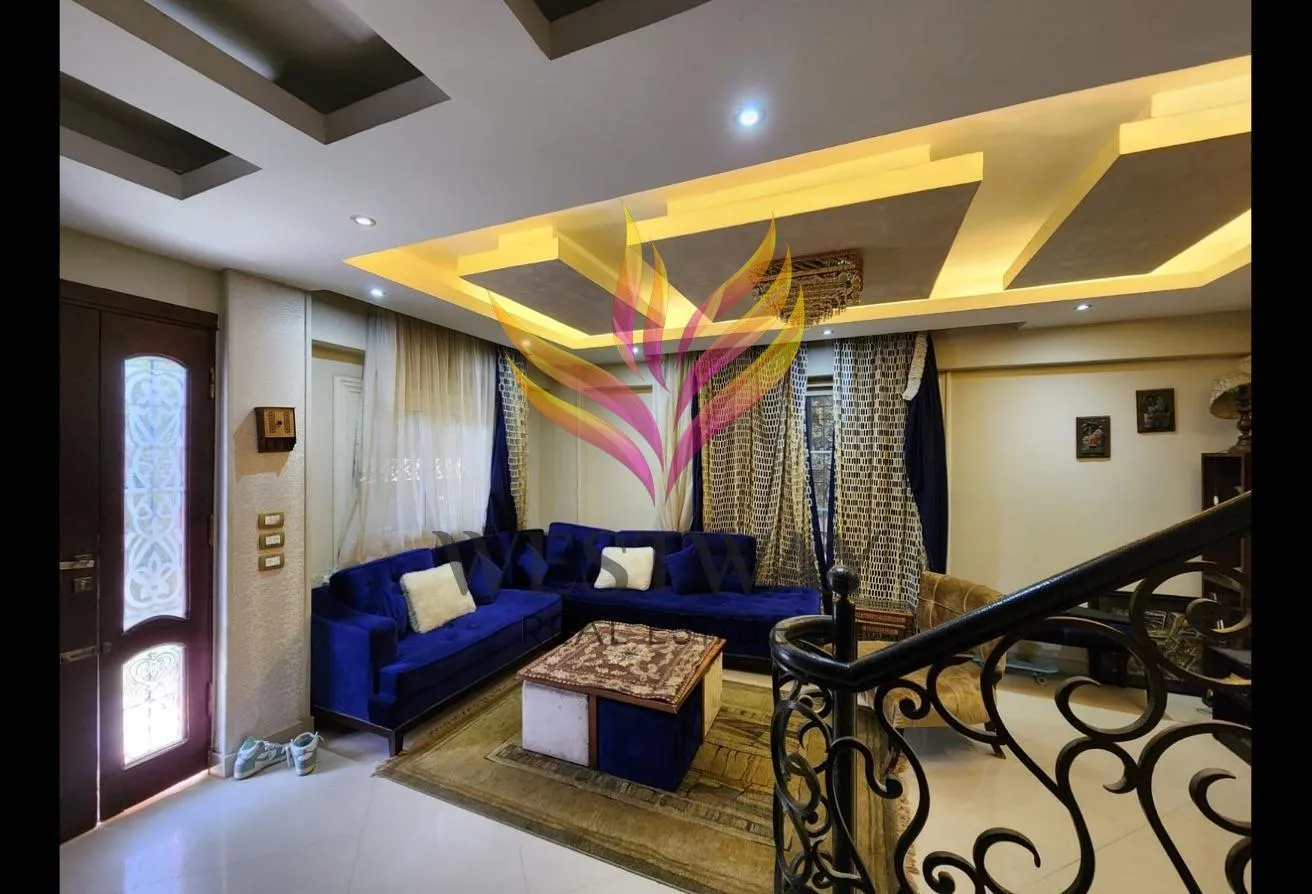 Sale in Beverly Hills Road: Ground floor duplex for sale in Beverly Hills